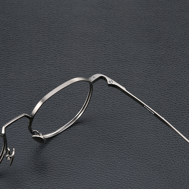 纯钛多边框丨日系手工雕花丨圆框显瘦丨男女同款