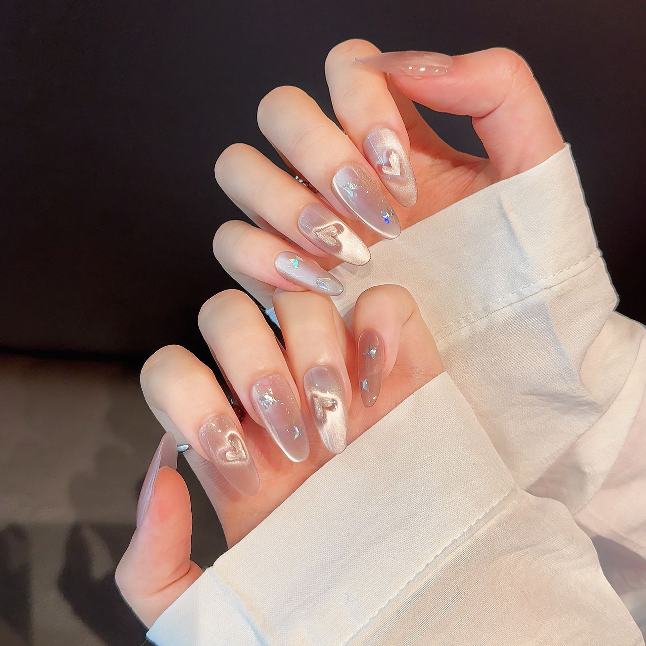 白桃冰沙 | 中梯 | 短梯 | 杏仁 | 爆闪粉色爱心猫眼 | 法式温柔显白 | 纯手工穿戴甲