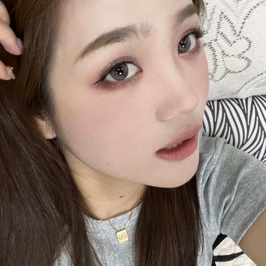 Jellibo | 国产年抛 | 非离子 | 氛围黑灰系 | 小熊指挥官 | 甜心多多黑 | 甜心多多灰 | 溜溜球 | 心动圈圈 | 14.2mm-allencon