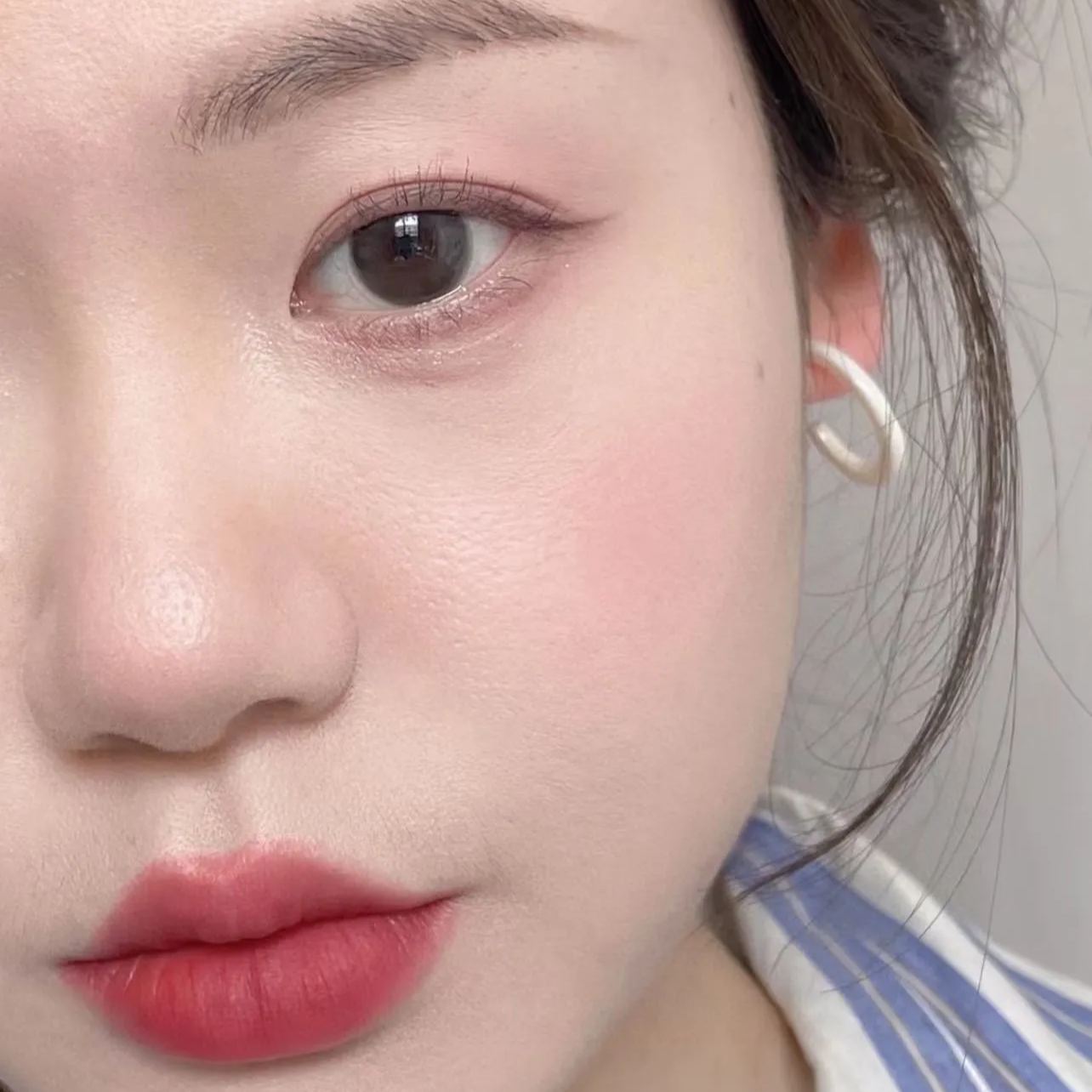 Peachcon | 韩产年抛 | 硅水凝胶 | 美娜灰 | 奶包灰 | 冰透茶灰 | 魔女雾灰 | 水晶晶黑 | 月鹿黑 | 芝麻球 | 14.2mm-allencon