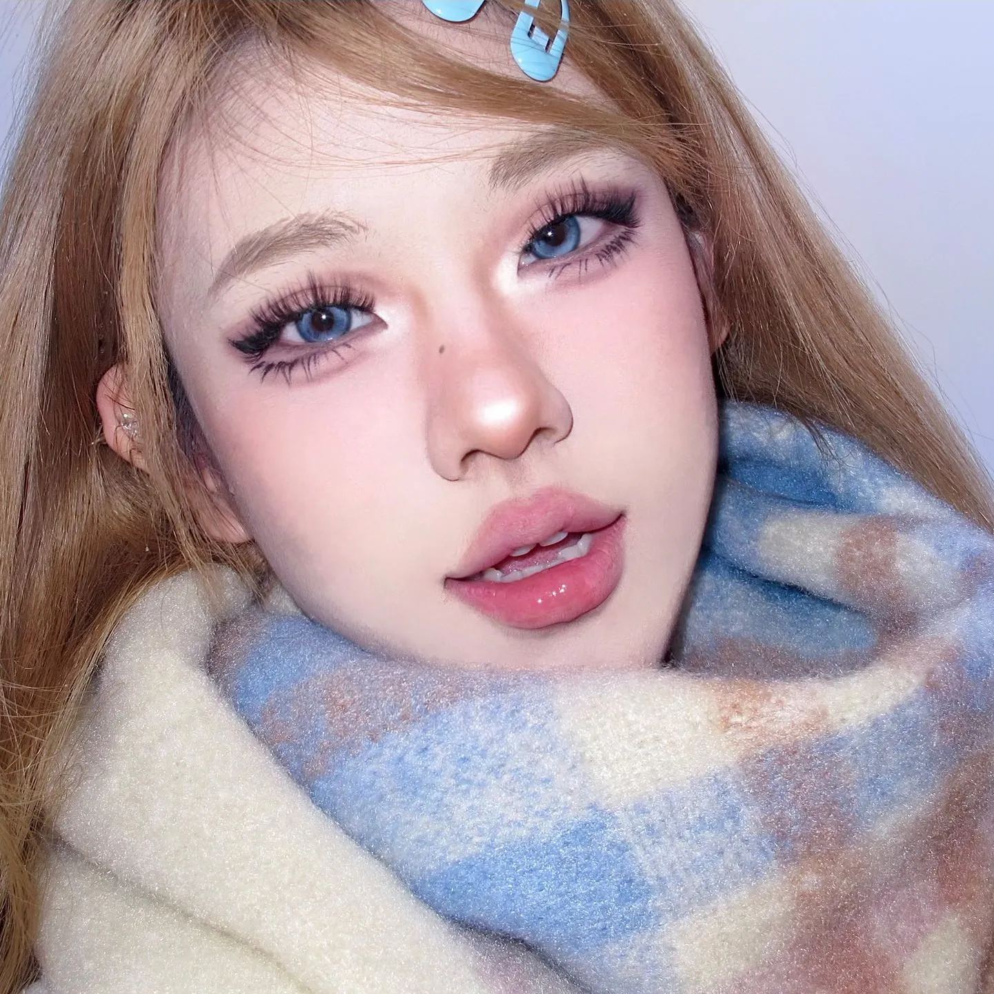 Susugirl | 国产日抛 | 硅水凝胶 | 混血辣妹款 | 暴躁蓝莓 | 菠菜行动  | 14.2mm | 10片装