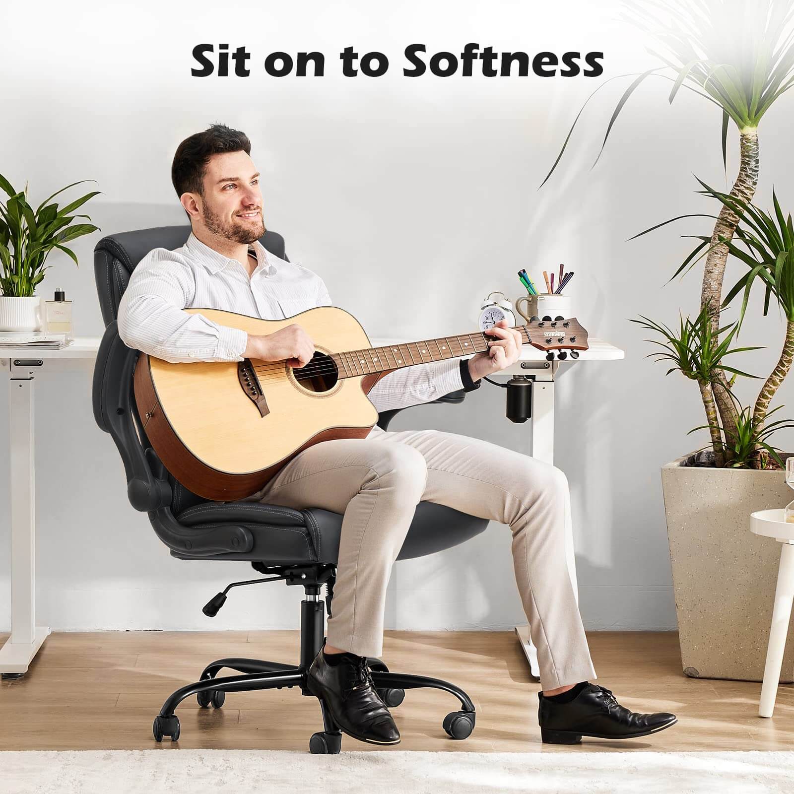 PU Leather Office Chair with Adjustable Flip-up Armrest,Lumbar Support, Strong Metal Base--Bedroom,Bedroom Chair,Home Office,Home Office Chair,Office,Office chair,Office Chair1