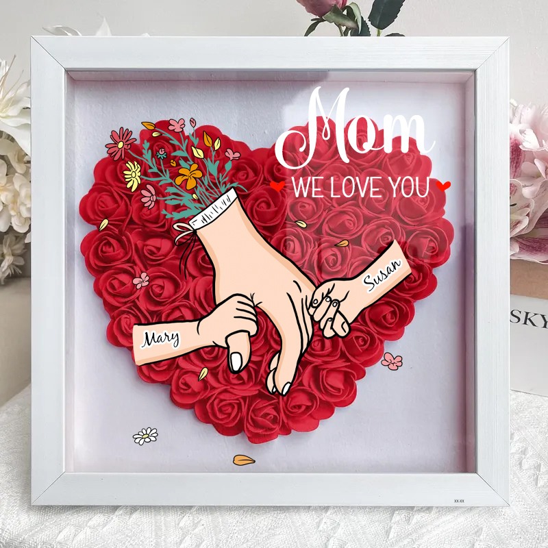 Family Love Blooms Forever – Personalised Mum & Grandma Flower Shadow Box with Names