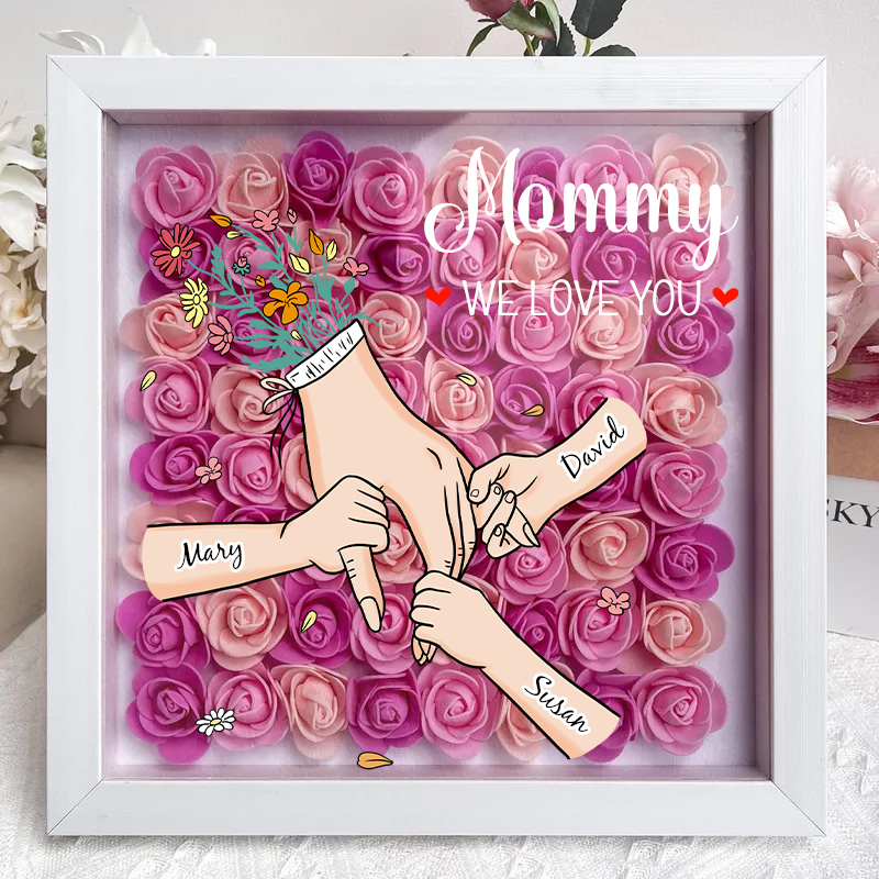 Family Love Blooms Forever – Personalised Mum & Grandma Flower Shadow Box with Names