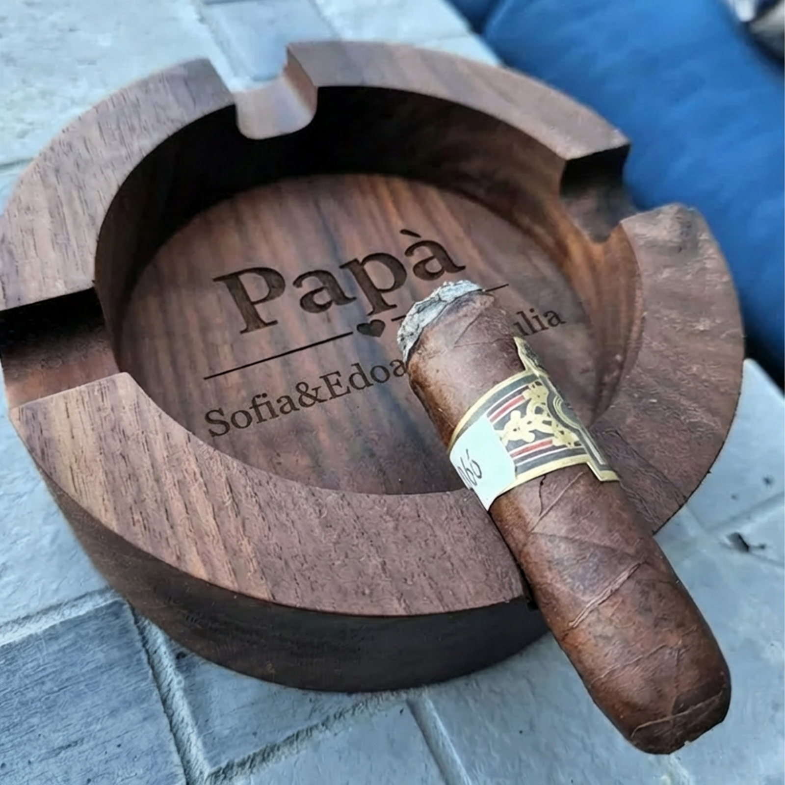 Custom Engraved Cigar Ashtray in Solid Walnut – Father's Day Gifts