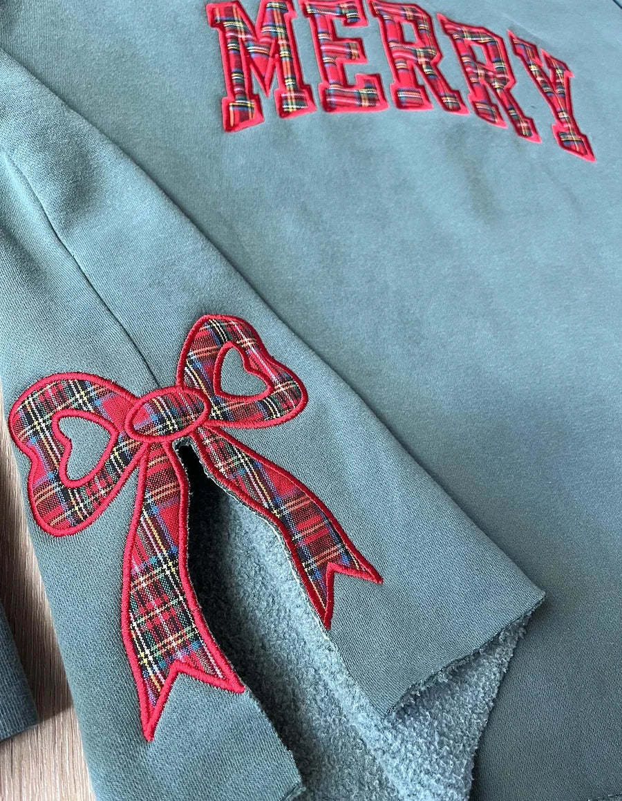 Trendy Merry Side Bow Cut-Out Sweatshirt - Cozy Plaid Christmas Pullover for Women
