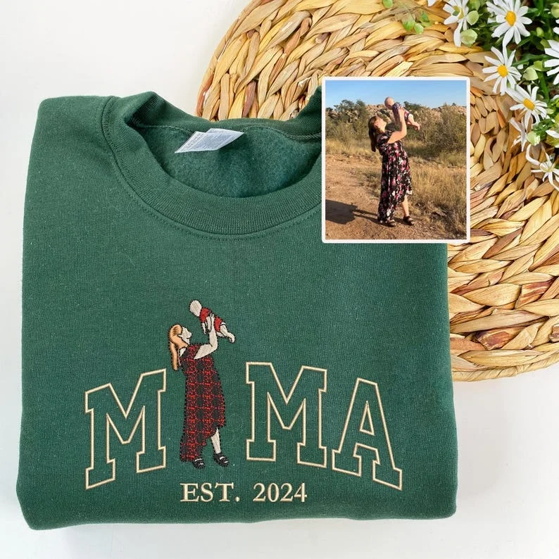 Embroidered Mum Sweatshirt with Photo, Mother's Day Gifts, Custom Embroidered Hoodie Mum and Kids Portrait Popular Now-Creatgifts
