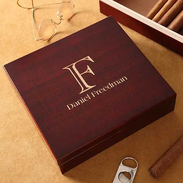 Personalized Cherry Wood Cigar Humidor | 20 Count Gentleman's Seal Cigar Storage Box|Father's Day Gifts