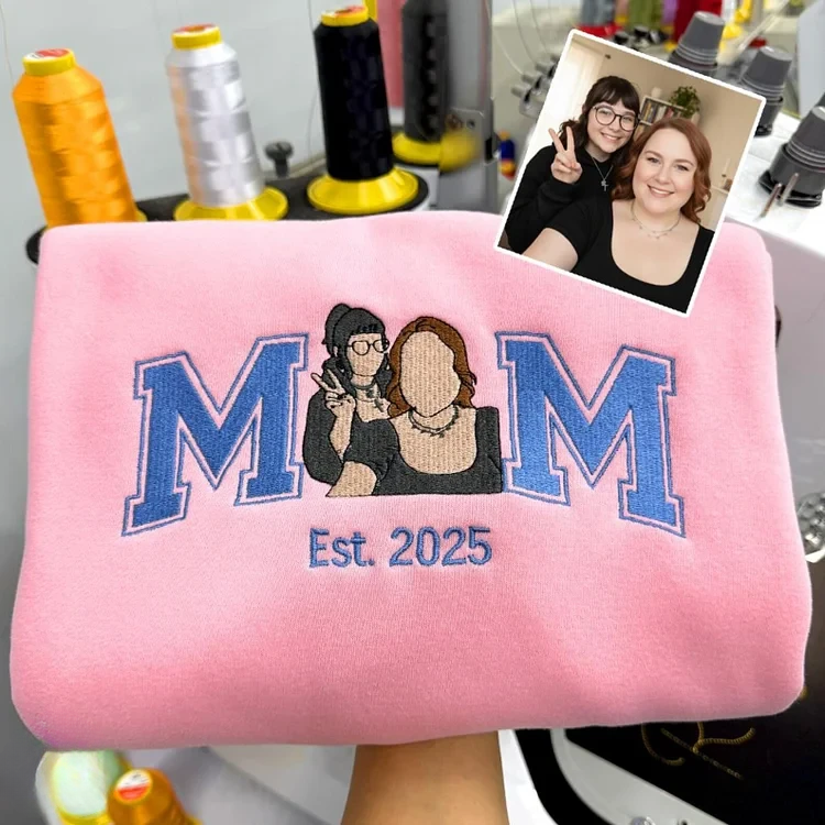 Custom Embroidered Mum, Mama Sweatshirt with Photo, Kids Portrait Hoodie, Mother’s Day Gift for Mum