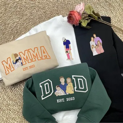 Custom Embroidery sweatshirt with Mom Dad Photo, Custom Varsity Embroidered T-shirt, Gift For Mom, Dad