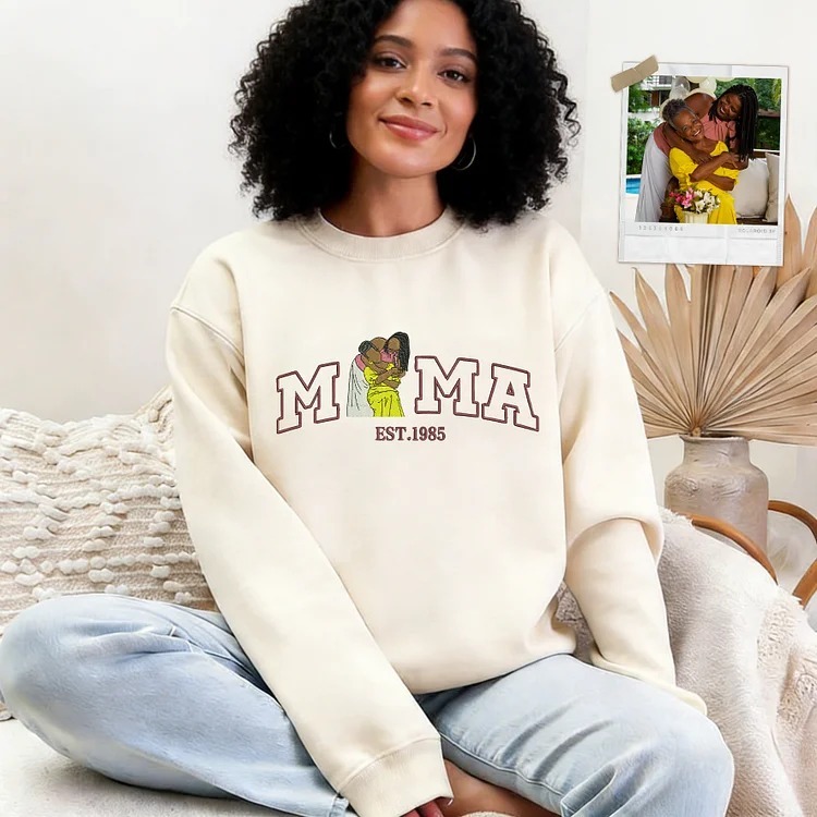 Mama,Mum T-shirt with Photo, Custom Embroidered Sweatshirt Mama and Kids Portrait.