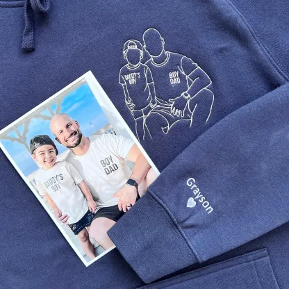 Personalized Embroidered Portrait Sweatshirt - Unique Gift for Dad - Custom Father and Son Hoodie, Couple Portrait-Creatgifts