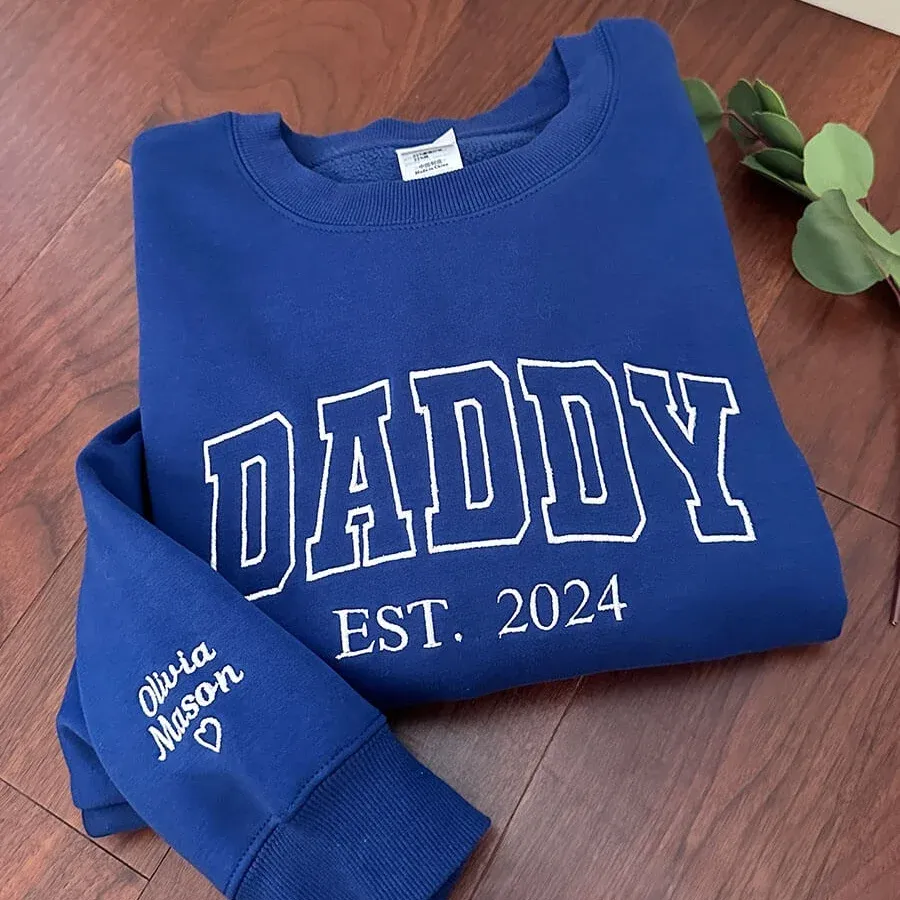 Personalized Dad & Mama Embroidered Sweatshirt With Date & Name, Father's Day Gift