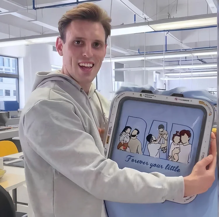 Custom Photo Portrait Embroidery Sweatshirt/Hoodie, Gift For Dad/Mom/Family