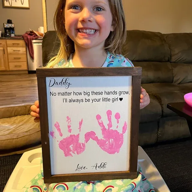 DAD - Father's Day Gift, Father's Day Wooden Sign, DIY Handprint Sign, Gifts for dad, Child's Handprint Sign, Gifts for Grandpa, Christmas