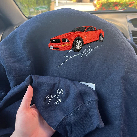 Customized Car Embroidered Hoodies (Refined Embroidery)