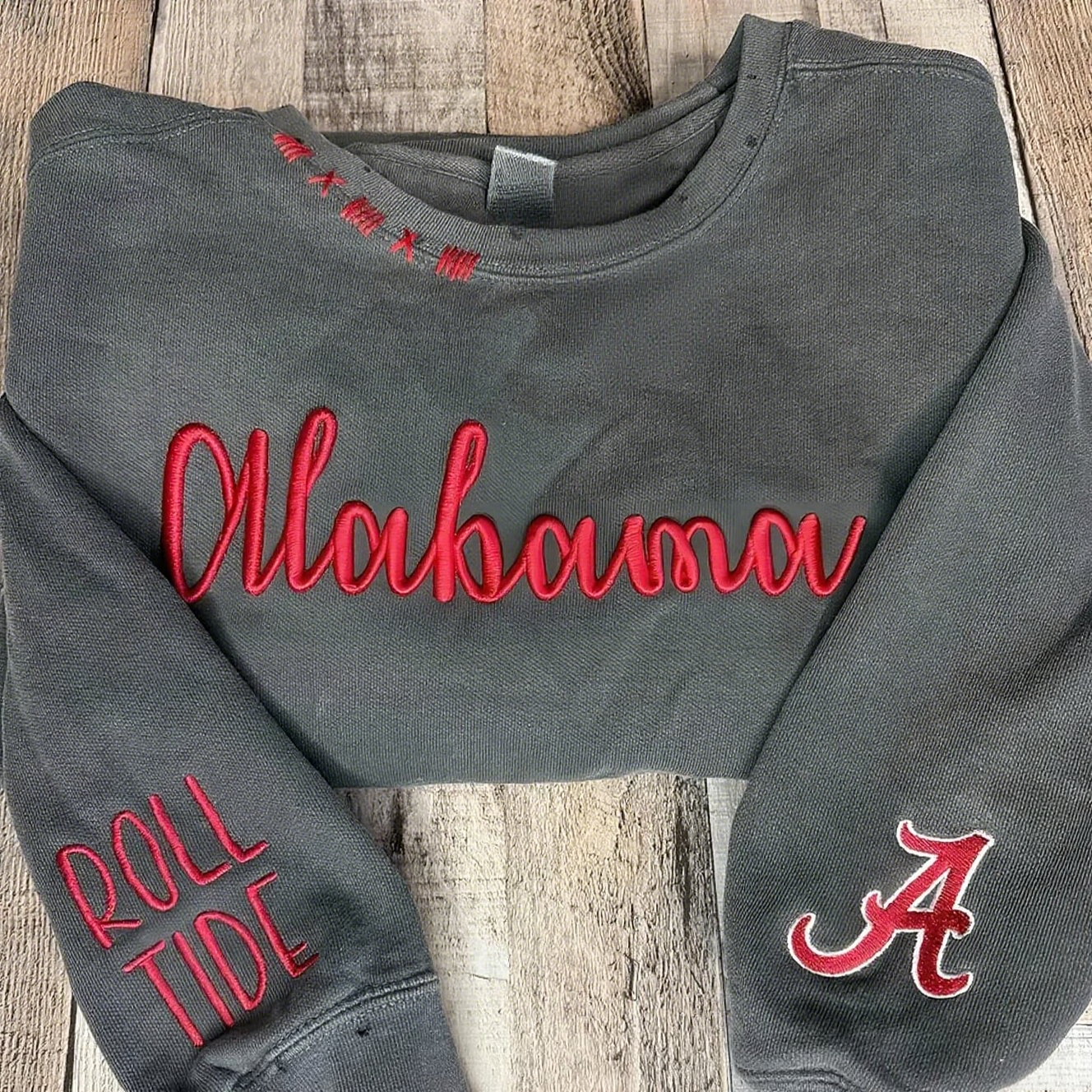 VINTAGE 3D Embroidery Unisex Hand Distressed Crewneck