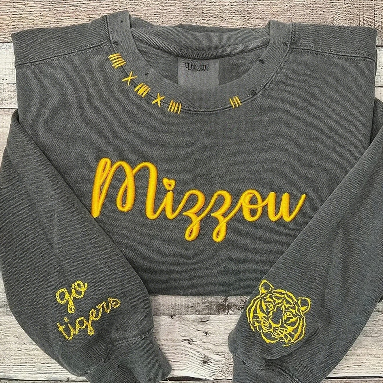 VINTAGE 3D Embroidery Unisex Hand Distressed Crewneck