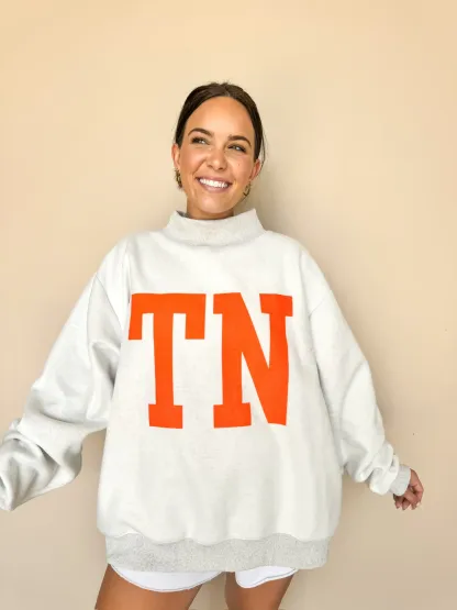 **PRE-ORDER** Tennessee Game Day Mock Neck Reversible Sweatshirt