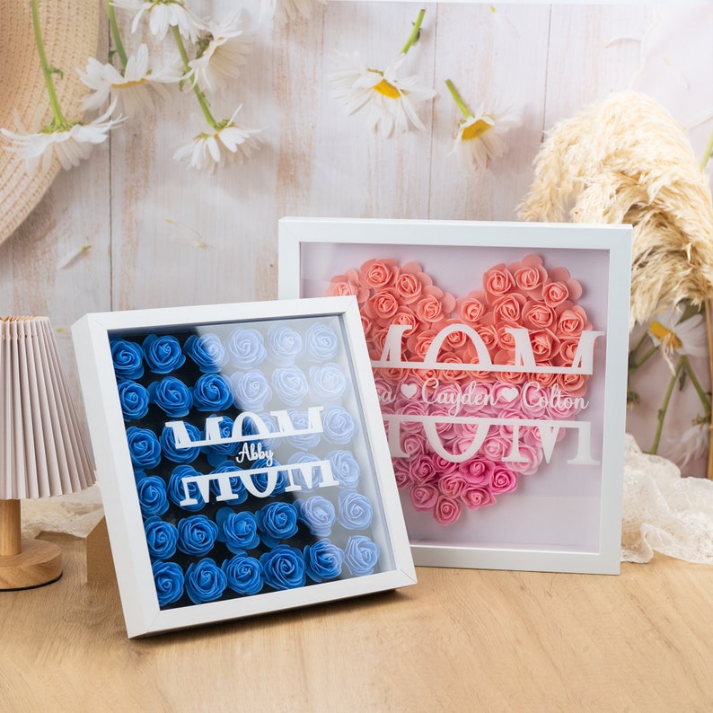 Personalized Mom Flower Shadow Box, Mother's Day Gift, Mom's Rose Frame Box, Flower Gift Box for Mom Grandma Nana, Birthday Gifts for Mom-Creatgifts
