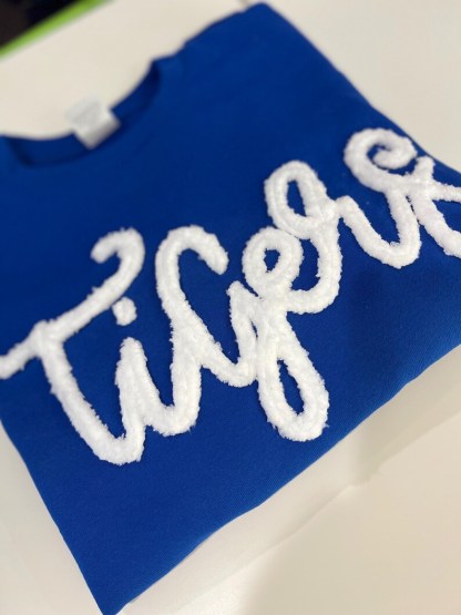 Team Sport Sweatshirt, Yarn embroidered sweatshirt, spirit shirt, Tigers Sweatshirt, 3D embroidery, Mascot Team Top