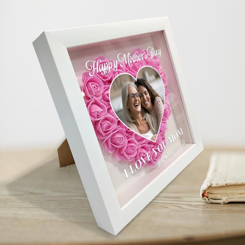 Personalized Flower Heart Shadow Box For Mom, Flower Shadow Box Mothers Day, Mothers Day Gifts For Grandma, Birthday Gift, Custom Photo Frame-Creatgifts