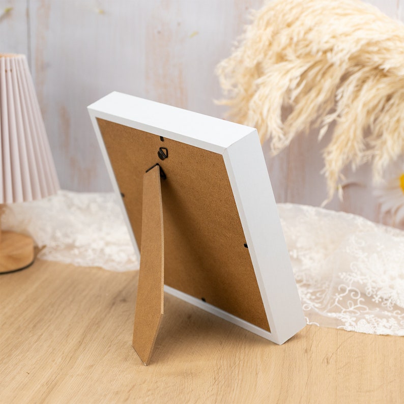 Personalized Mom Flower Shadow Box, Mother's Day Gift, Mom's Rose Frame Box, Flower Gift Box for Mom Grandma Nana, Birthday Gifts for Mom-Creatgifts