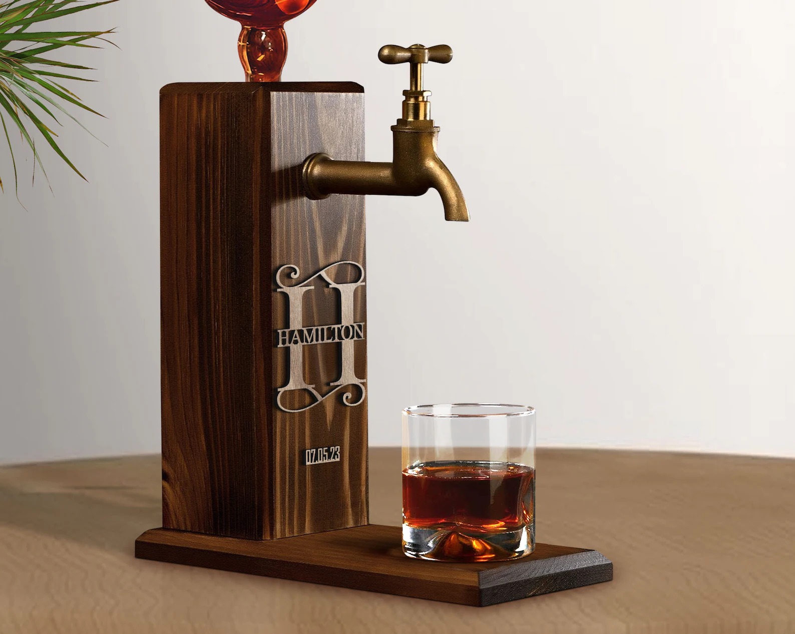 Personalized Embossed Name Wooden Whiskey Dispenser, Wood Dispenser, Alcohol Dispenser, Whiskey Fountain, Beverage Dispenser, Gift for Him-Creatgifts