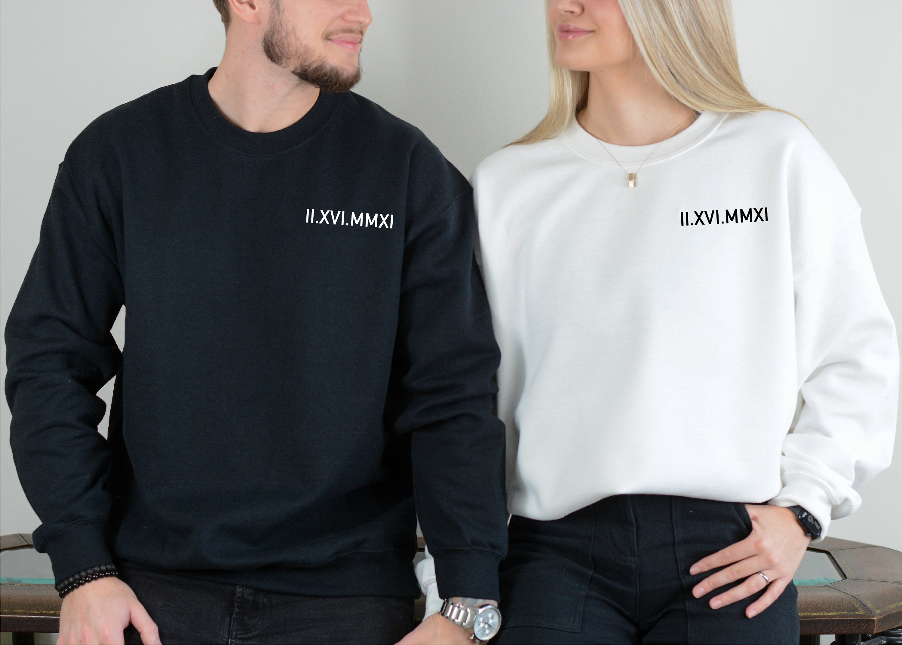 💖Custom Embroidered Roman Numeral Date Couple's Sweatshirt