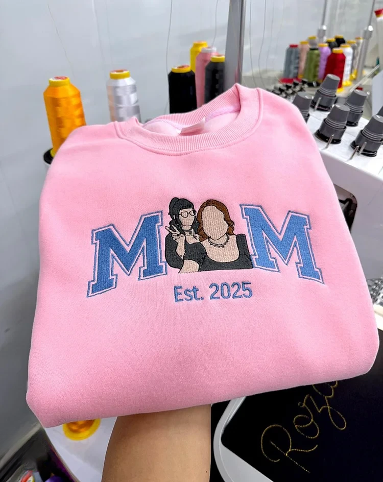Custom Embroidered Mum, Mama Sweatshirt with Photo, Kids Portrait Hoodie, Mother’s Day Gift for Mum