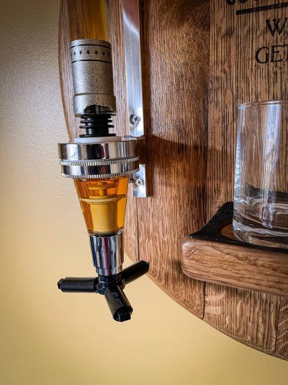 Wall-Mounted Liquor Dispenser from Bourbon/Whiskey /lrish/rum Barrel Lid