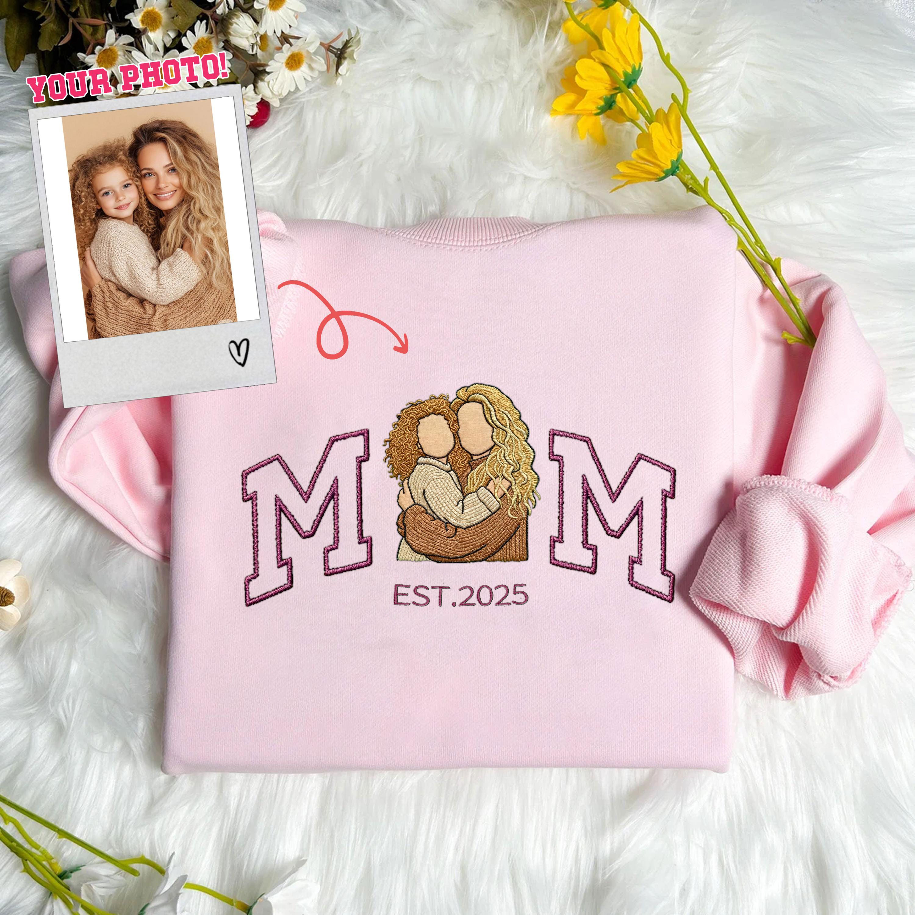 Custom Embroidered Portrait Sweatshirt , Mama/Mum & Kids Photo Design