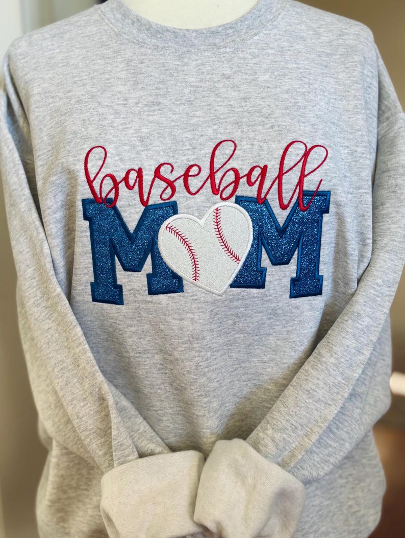 BASEBALL Mom Glitter Applique Sweatshirt || School Spirit Wear || Game Day || High School || College || Personalized || Embroidered