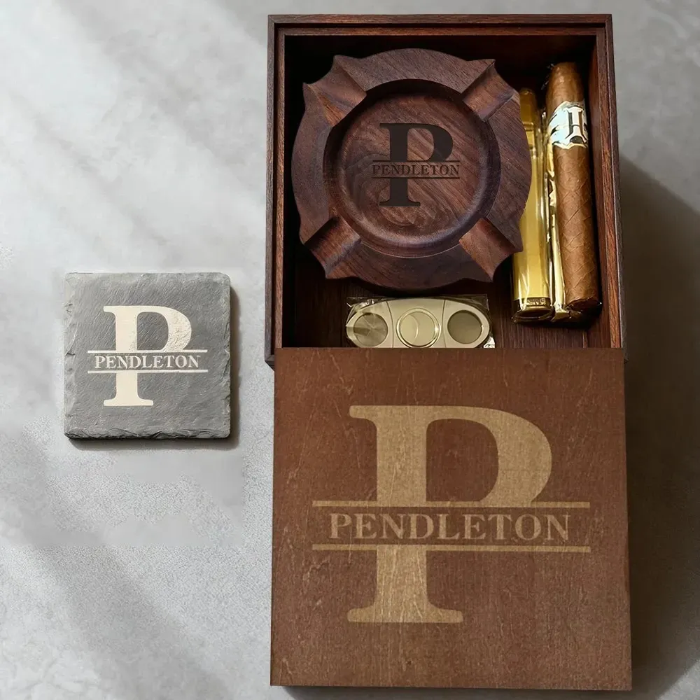 🚬 Personalized Name Walnut Cigar Ash Tray