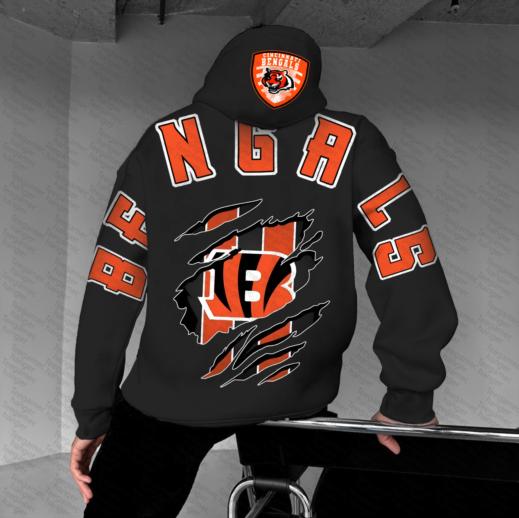 Unisex "NFL" Graphic Streetwear Vintage Plush Hoodie