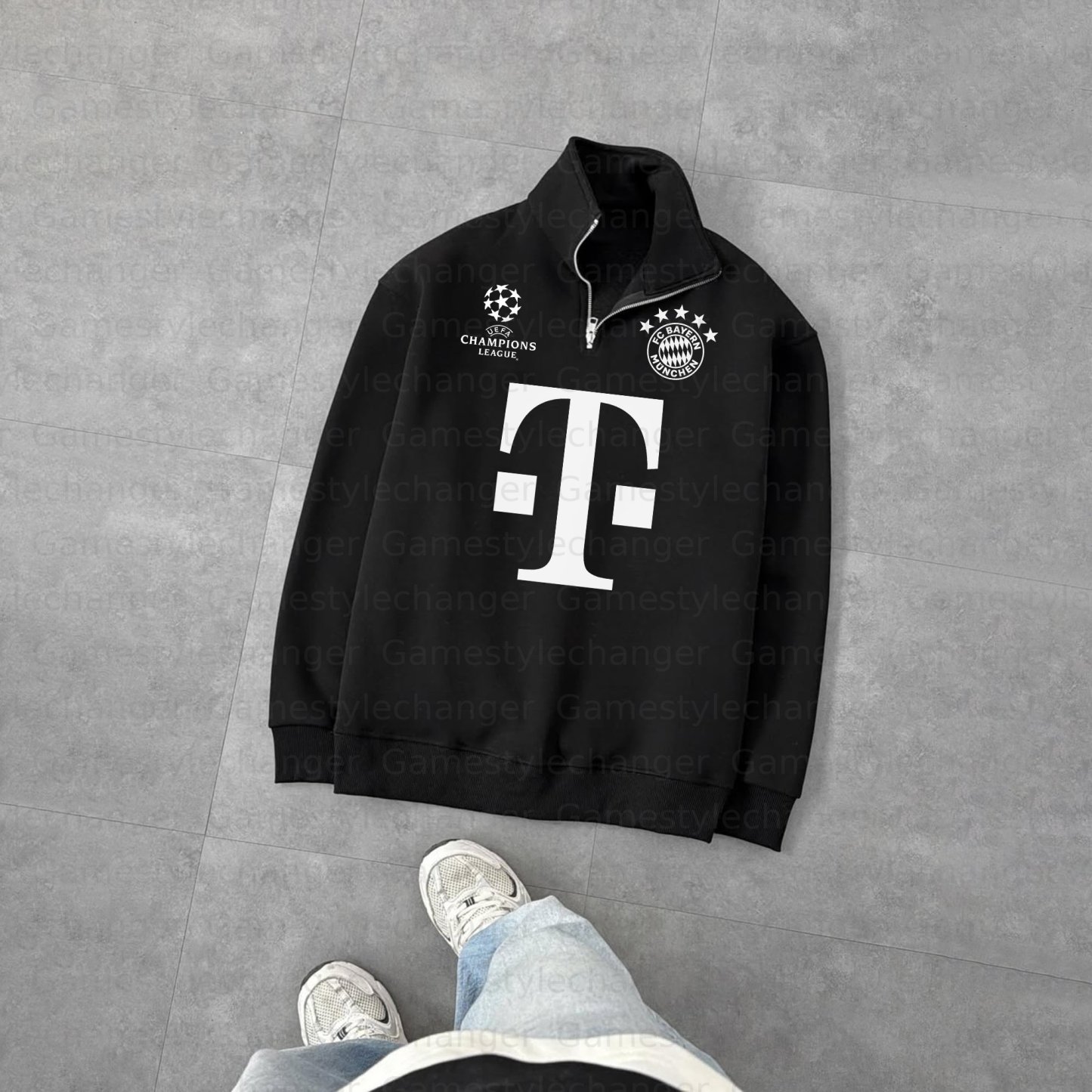 Unisex "UEFA " Graphic Streetwear Vintage Plush Zip-up Sweatshirt