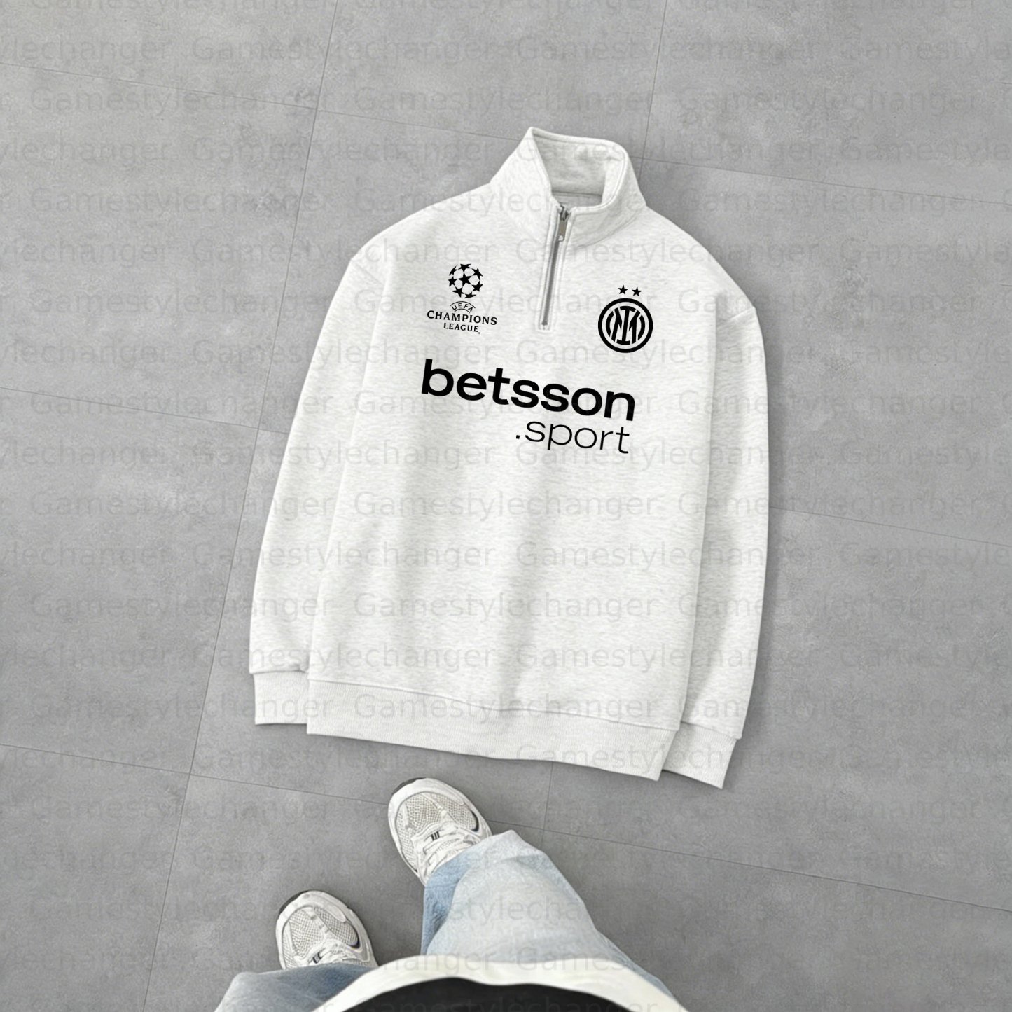 Unisex "UEFA " Graphic Streetwear Vintage Plush Zip-up Sweatshirt