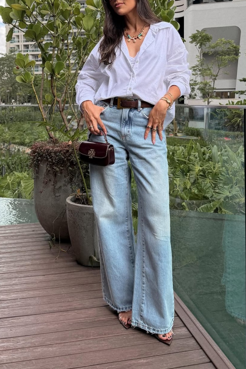 Women's Loose-Fit Straight-Leg Jeans