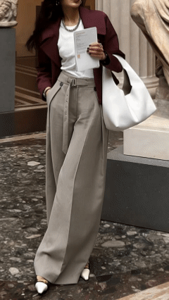 ⏰ LAST DAY SAVE 50%🔥Loose-fitting straight-leg trousers with a three-dimensional pleated, draped waistband.