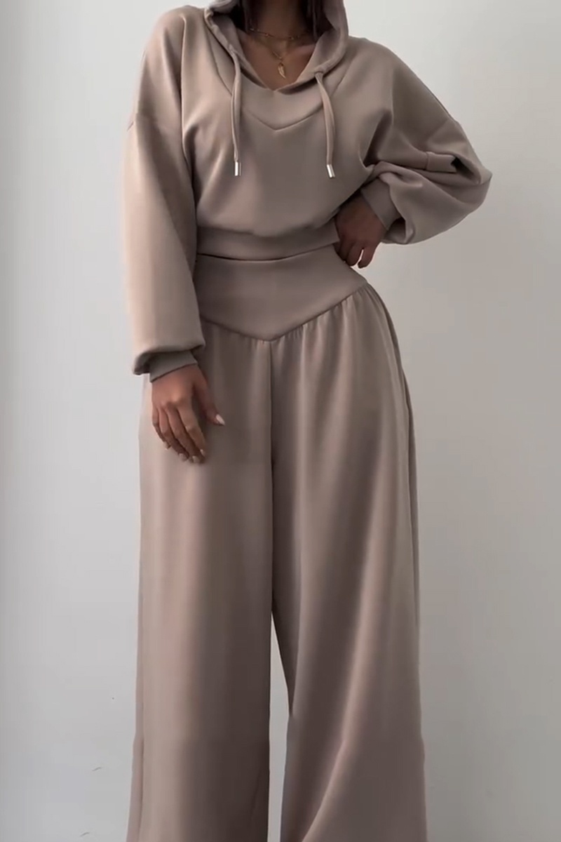 Women's New Casual Two-Piece Set: V-neck hooded long-sleeved top and high-waisted trousers (Pre-order item)