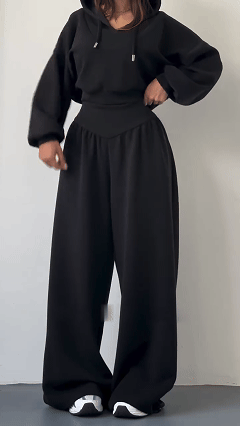 Women's New Casual Two-Piece Set: V-neck hooded long-sleeved top and high-waisted trousers (Pre-order item)