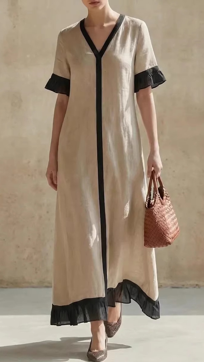 Women's Short-Sleeve Solid-Color V-Neck Dress with Elegant Lace Sleeves