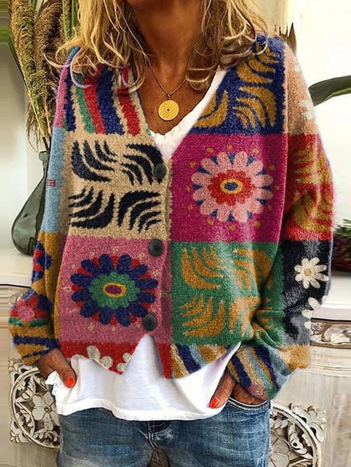 Women's casual floral pattern three-button knitted cardigan sweater