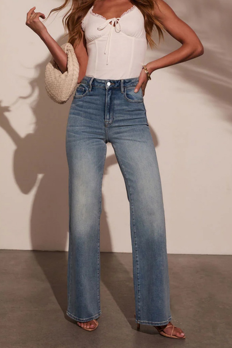 Women's simple and versatile casual denim jeans