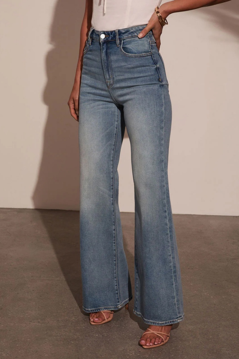 Women's simple and versatile casual denim jeans