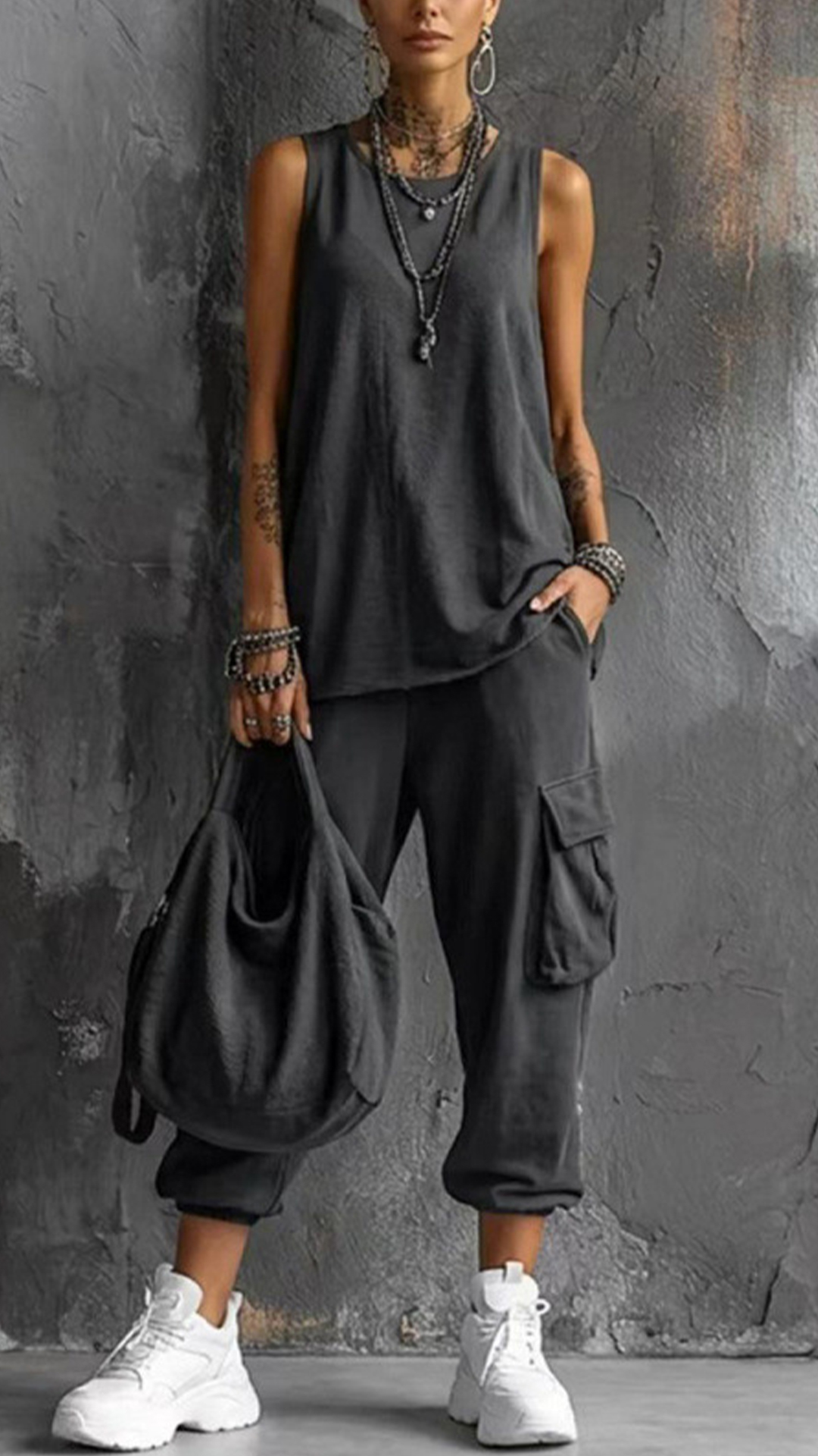Women's Dark Grey Sleeveless Cargo Cropped Two-Piece Outfit