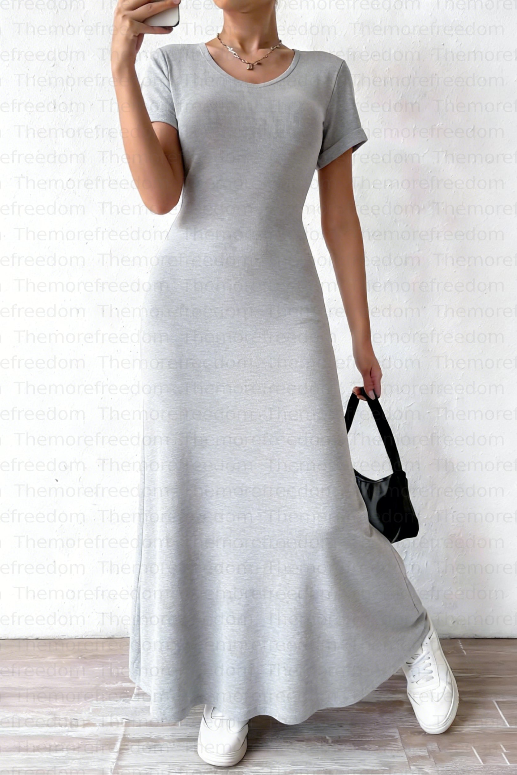 Women's solid color round neck knitted dress, elegant and comfortable (pre-order item)