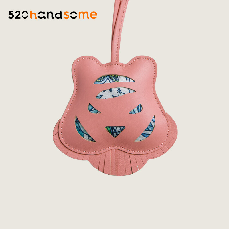 【Kolomomo Brand】 Accessories Handbag Pendant Petith Tiger Head Lamb Skin Tassel Ornament Car Pendant Keychain