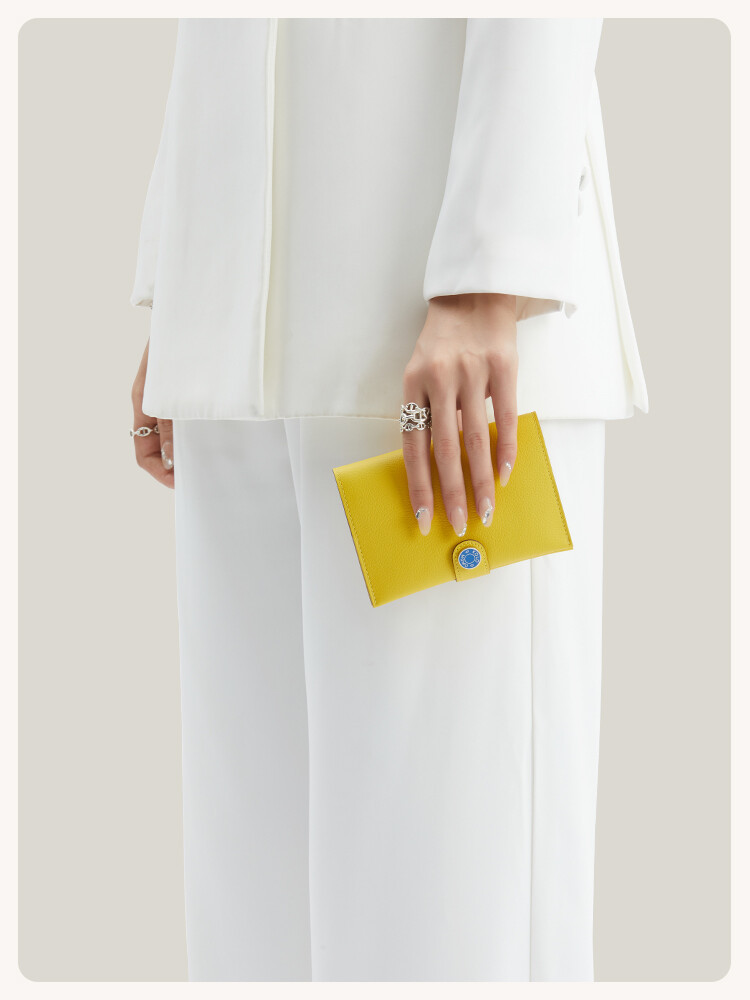 【Kolomomo Brand】Top Layer Eve Goat Leather Enamel Buckle Passport Bag Accessory Handcrafted Hand-sewn Card Holder