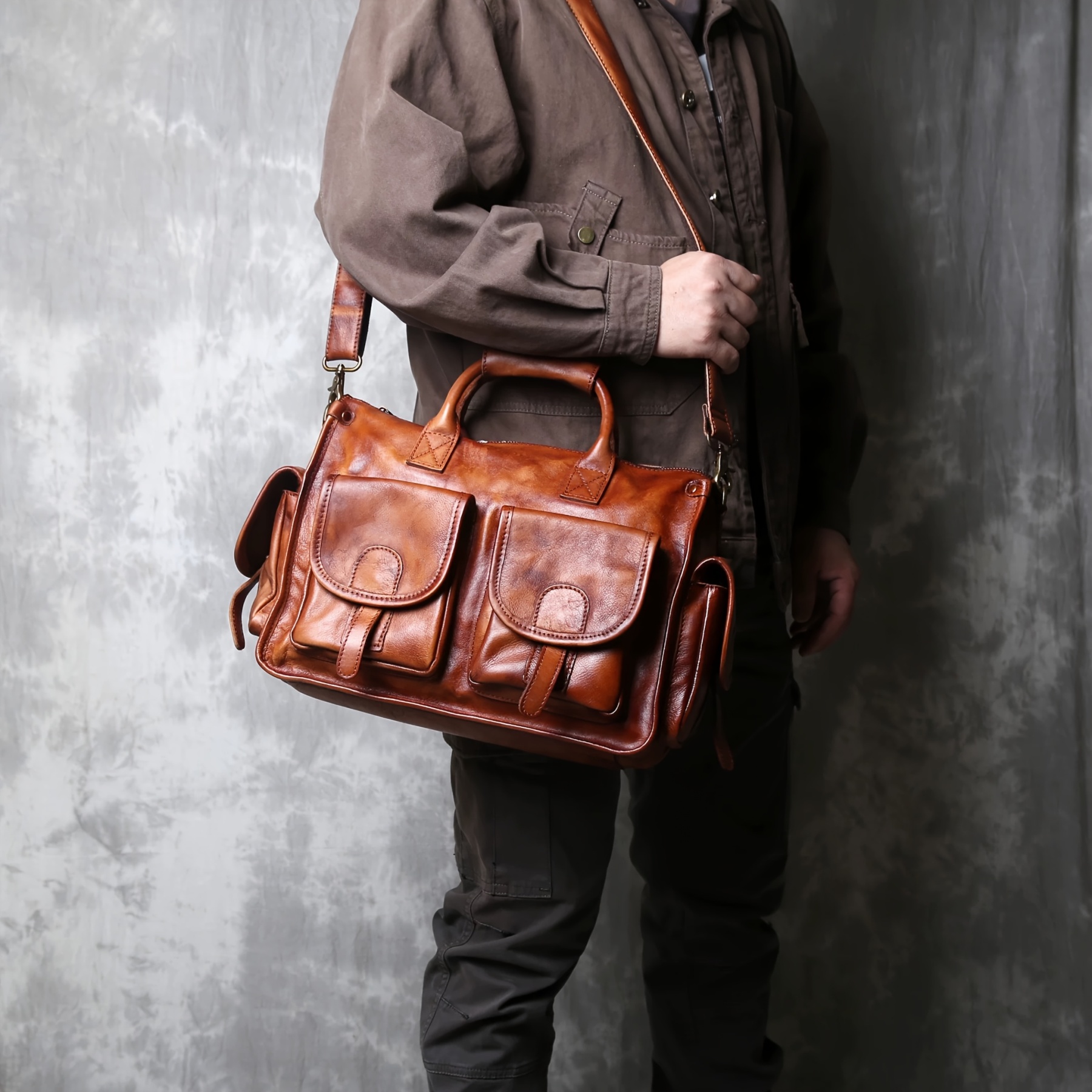 Large Capacity Genuine Leather Travel Bag for Men